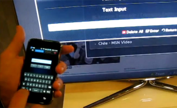Los Smart TV de Samsung permiten que usemos un celular (el Galaxy S, en este caso) como control remoto.