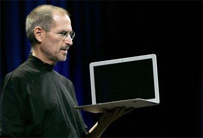 Steve Jobs, actual CEO de Apple